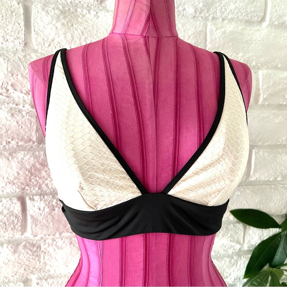 Sanctuary Black and White Bikini Small